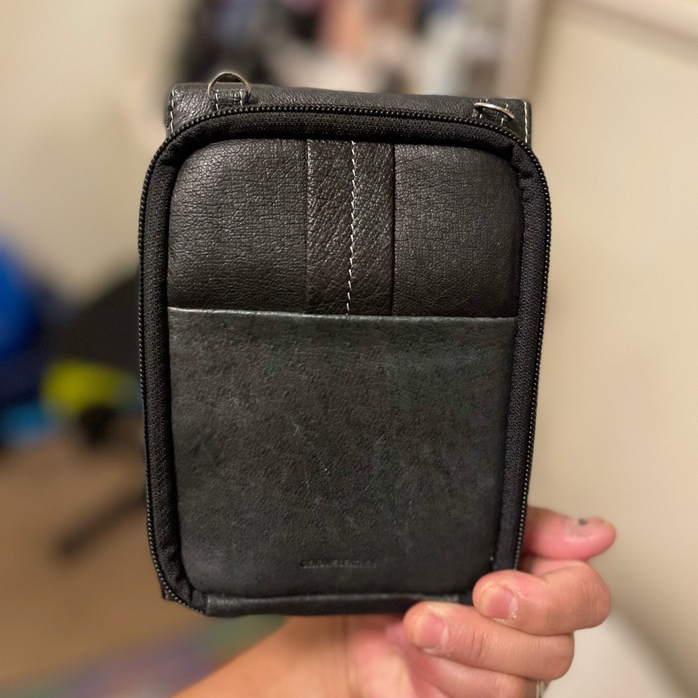 Coin Purse/Wallet W/ Tiny Flashlight - image 2